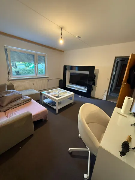 20m² WG-Zimmer Voll MÖBELIERT sucht  neue Bewohnerin 01.07.2026 — photo 1
